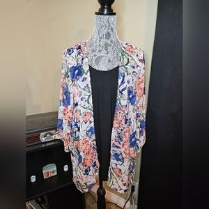 Light weight Floral Kimono